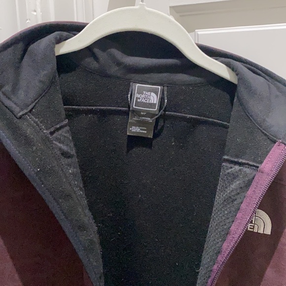 Northface TNF APEX Jacket - Picture 3 of 4